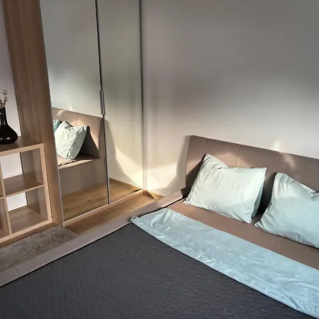Lily Aparthotel