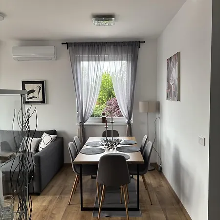 Lily Aparthotel Balatonlelle