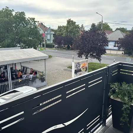 Lily Aparthotel 3*