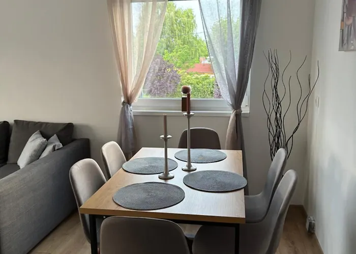 Lily Apartmanhotel Balatonlelle