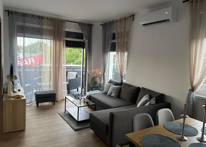 Lily Apartmanhotel Balatonlelle